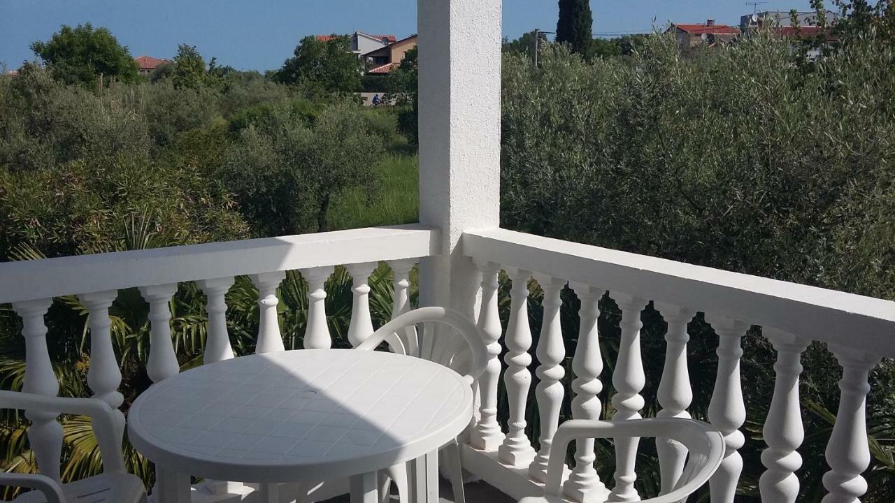 Apartments Palma Tar-Vabriga Exterior photo